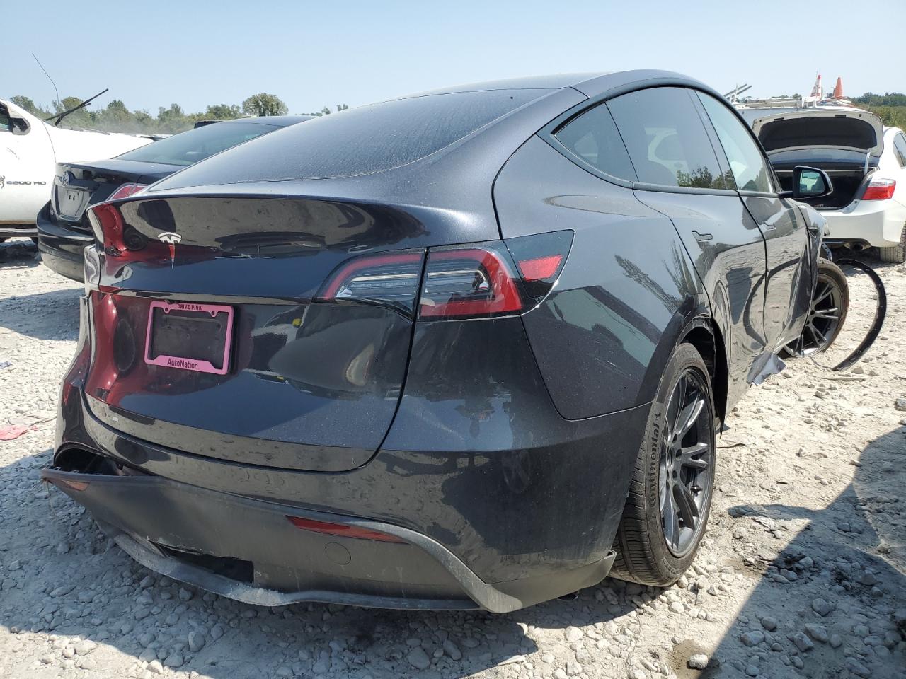 2024 TESLA MODEL Y  VIN:7SAYGDED3RF114643