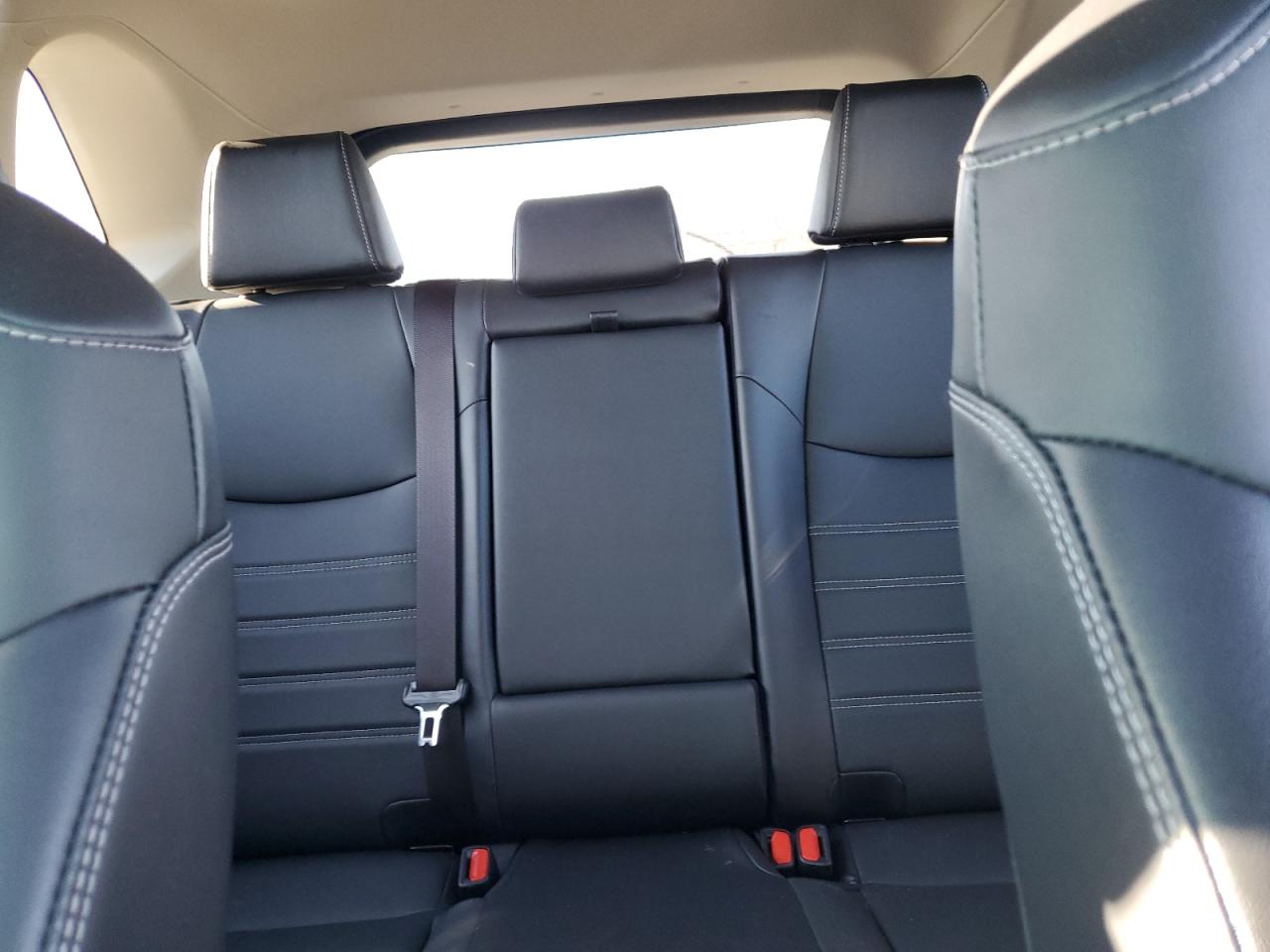 2023 TOYOTA RAV4 XLE PREMIUM VIN:JTMA1RFV4PD102526