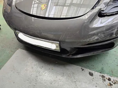 2019 Porsche Cayman 121KMWP0AA2A88KS2 VIN:121KMWP0AA2A88KS2