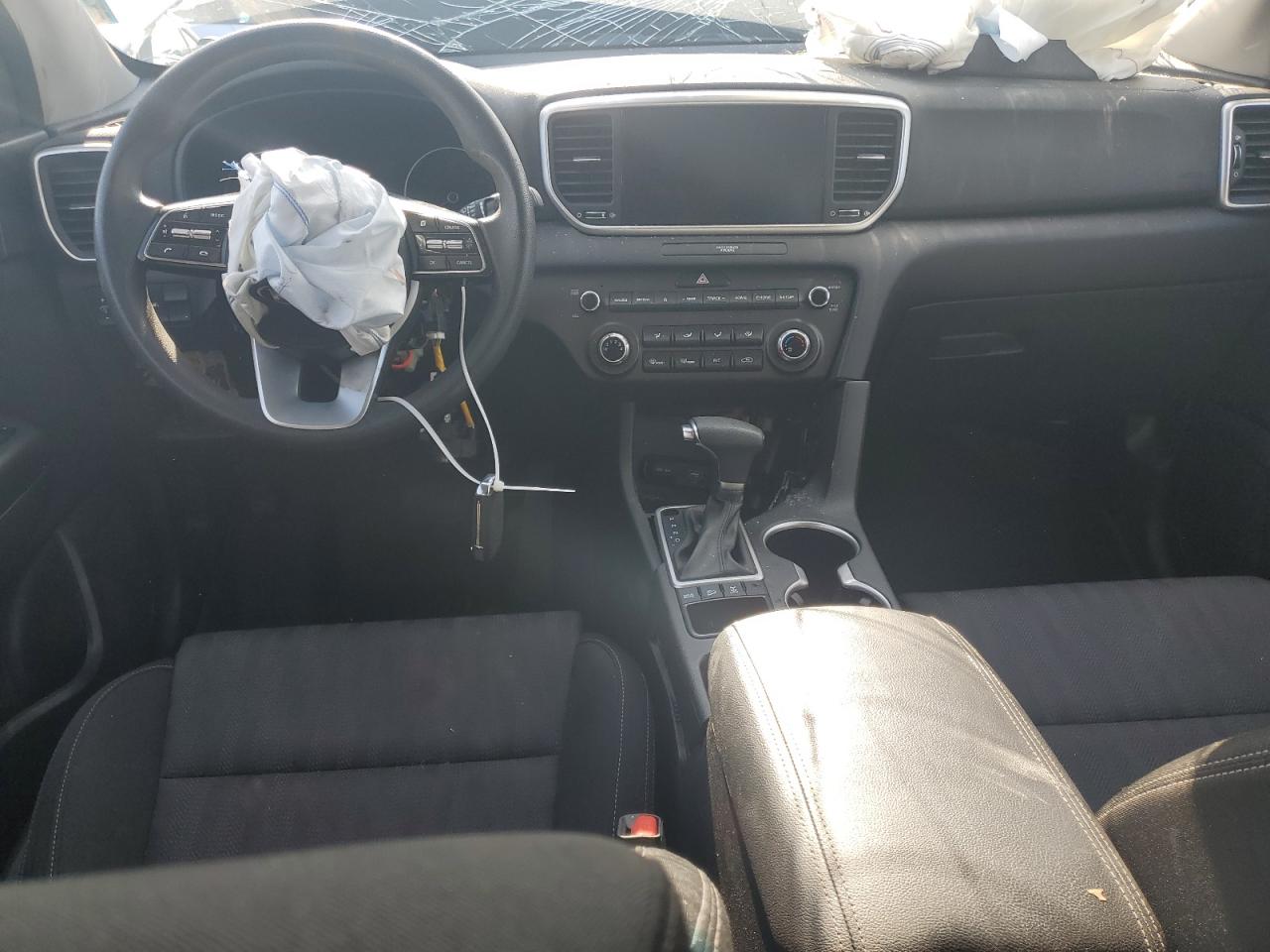 2022 KIA SPORTAGE LX VIN:KNDPMCAC8N7009654