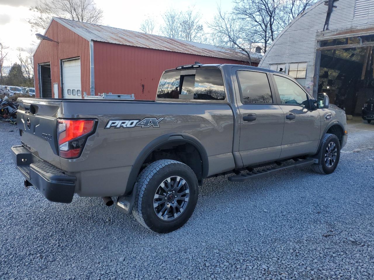 2022 NISSAN TITAN XD SV VIN:1N6AA1FB9NN104042