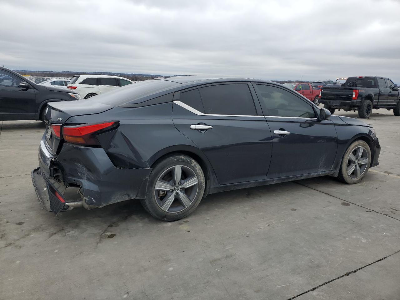 2022 NISSAN ALTIMA SV VIN:1N4BL4DV5NN392633
