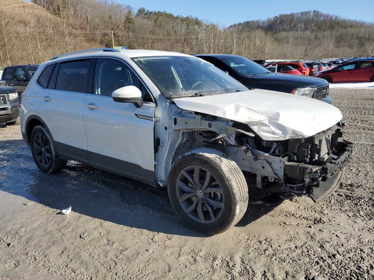 2023 VOLKSWAGEN TIGUAN SE VIN:3VV3B7AX3PM114904