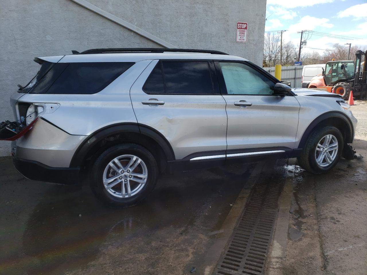 2023 FORD EXPLORER XLT VIN:1FMSK8DH9PGB69724