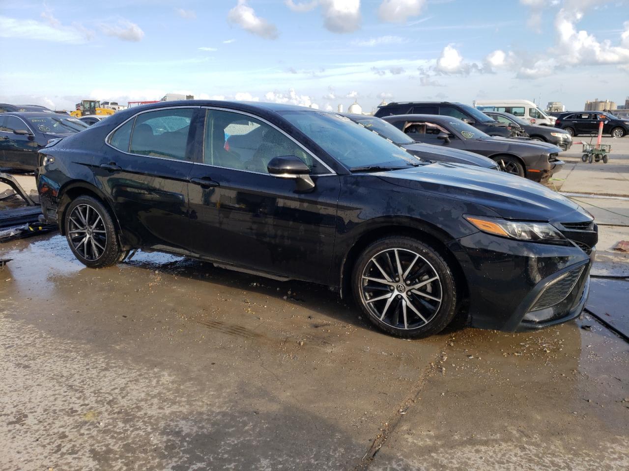 2022 TOYOTA CAMRY SE VIN:4T1G11AK4NU030406