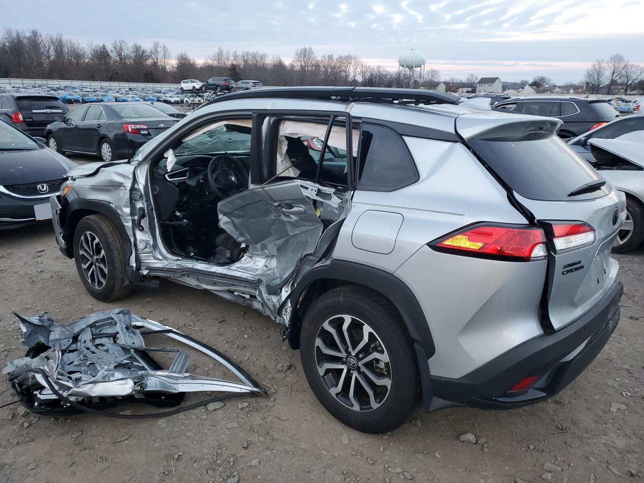 2024 TOYOTA COROLLA CROSS SE VIN:7MUFBABG7RV043321