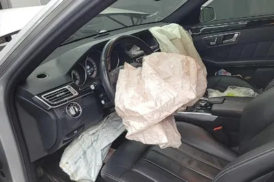 2016 Mercedes-Benz E 220 WDDHF0AB6GB299385 VIN:WDDHF0AB6GB299385