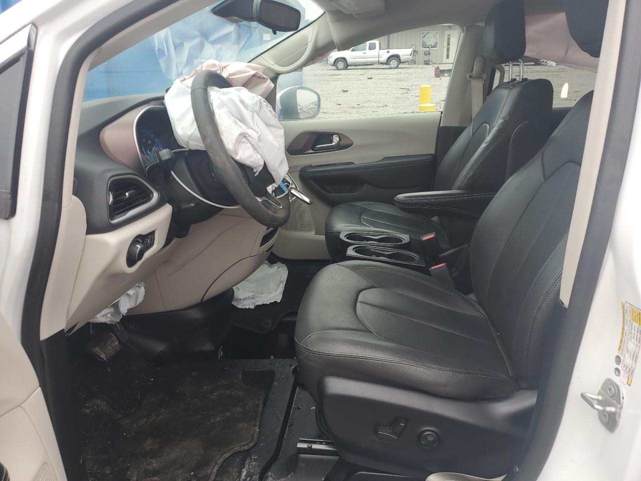 2023 CHRYSLER VOYAGER LX VIN:2C4RC1CG2PR561796