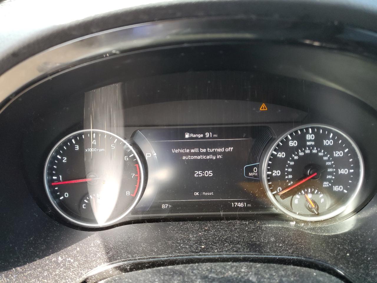 2023 KIA SELTOS SX VIN:KNDETCA22P7420701