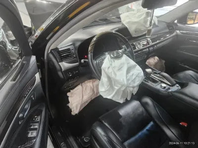 2016 Lexus LS 460 VIN: