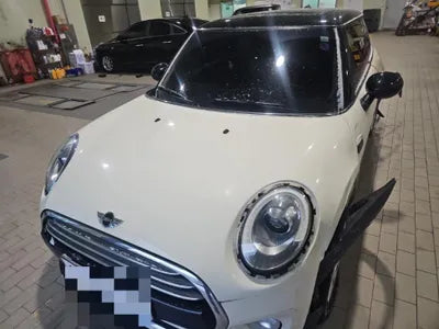 2016 MINI Cooper VIN: