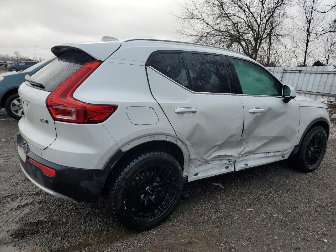 2023 VOLVO XC40 PLUS VIN:YV4L12UNXP2931564