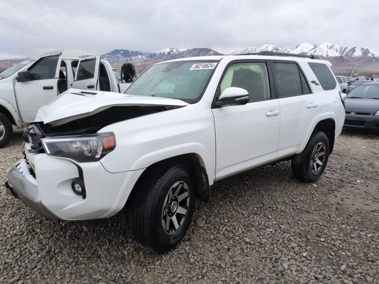 2022 TOYOTA 4RUNNER SR5 PREMIUM VIN:JTERU5JR8N5996076