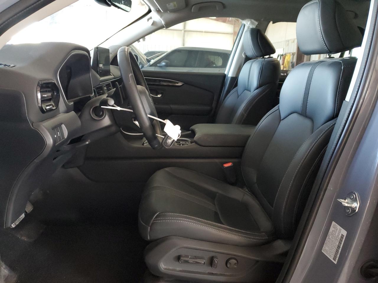 2024 HONDA PILOT TOURING VIN:5FNYG2H70RB010201