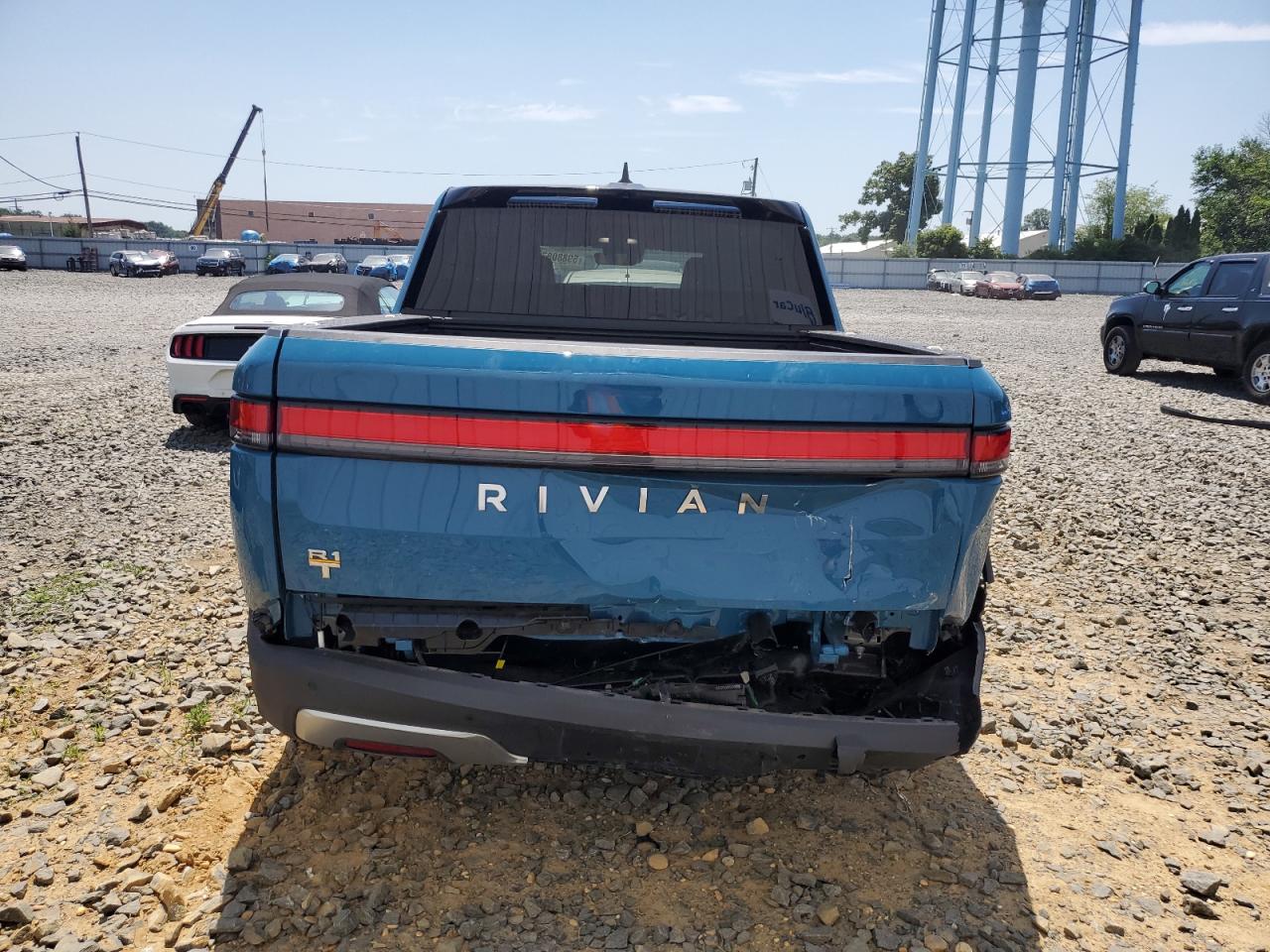 2023 RIVIAN R1T ADVENTURE VIN:7FCTGAAA5PN017910