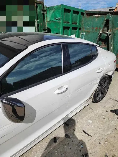 2018 Kia Stinger KNAE751CBJS033997 VIN:KNAE751CBJS033997