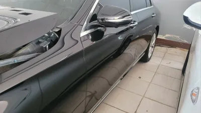 2018 Mercedes-Benz E 300 VIN: