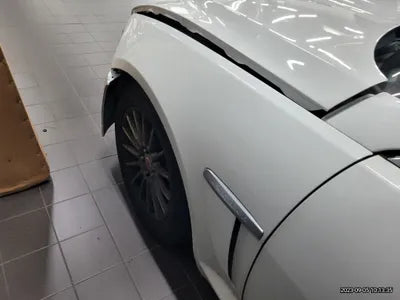 2014 Jaguar XF VIN: