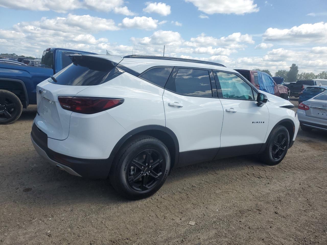 2024 CHEVROLET BLAZER 3LT VIN:3GNKBJRS2RS144935