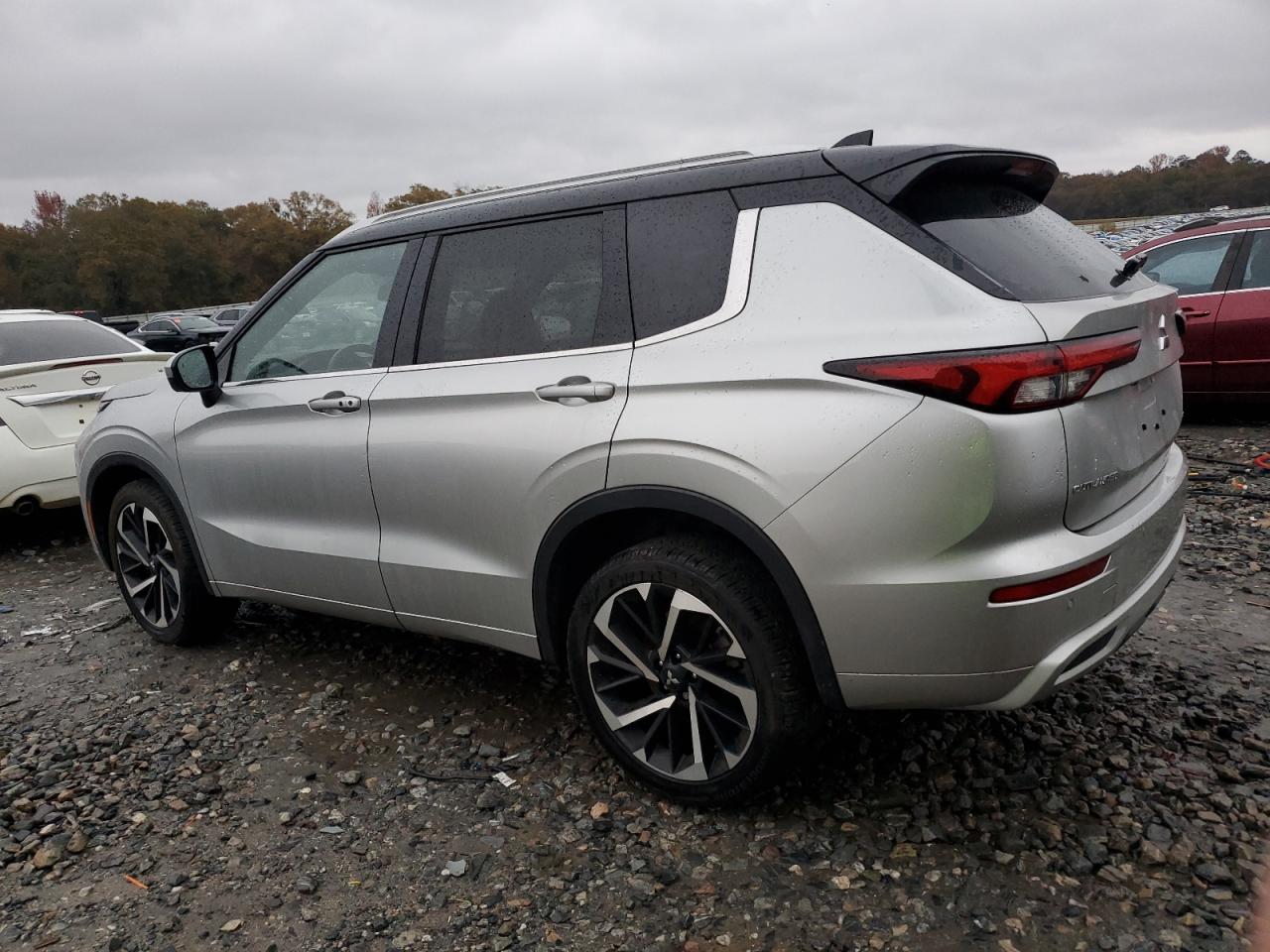 2024 MITSUBISHI OUTLANDER SEL VIN:JA4J4WA87RZ003299