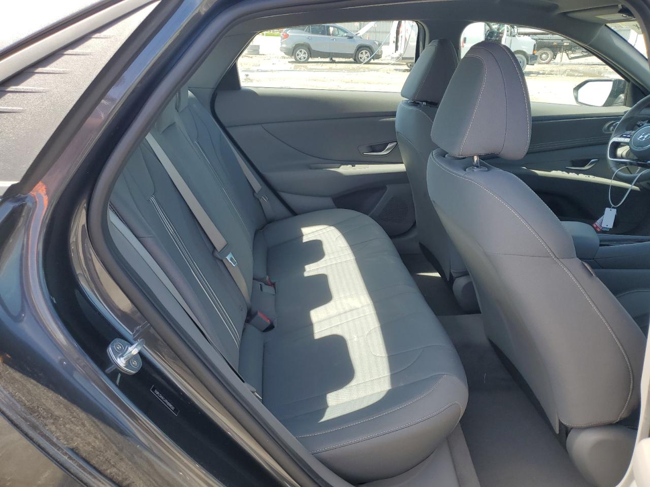 2023 HYUNDAI ELANTRA SEL VIN:5NPLS4AG7PH098502