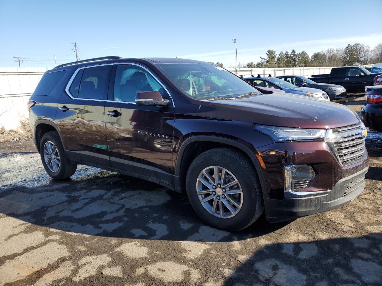 2023 CHEVROLET TRAVERSE LT VIN:1GNEVHKW1PJ132400