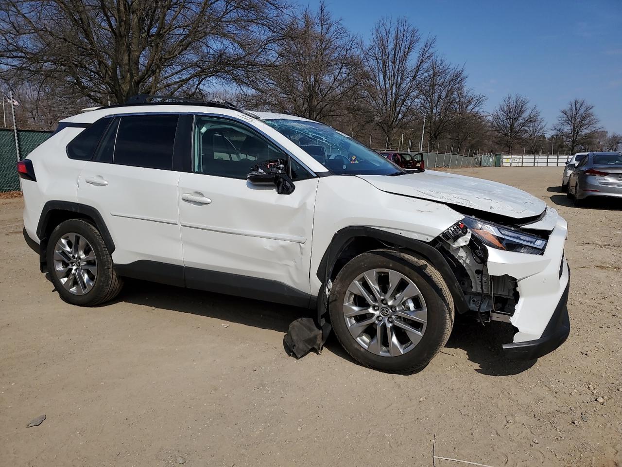 2024 TOYOTA RAV4 XLE PREMIUM VIN:2T3A1RFV6RW437339