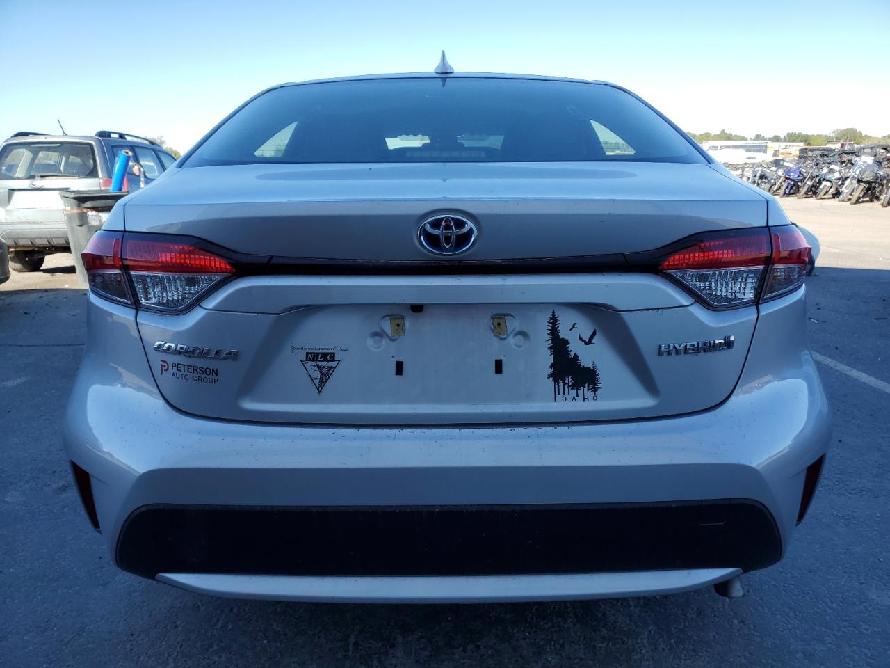 2022 TOYOTA COROLLA LE VIN:JTDEAMDE1NJ040072