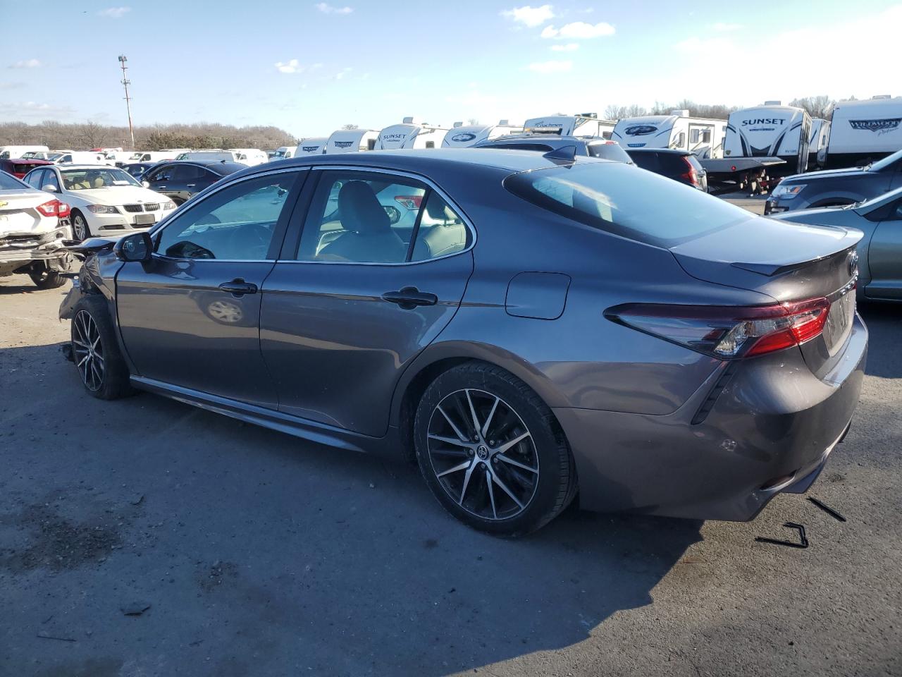 2022 TOYOTA CAMRY SE VIN:4T1G11BK3NU072225