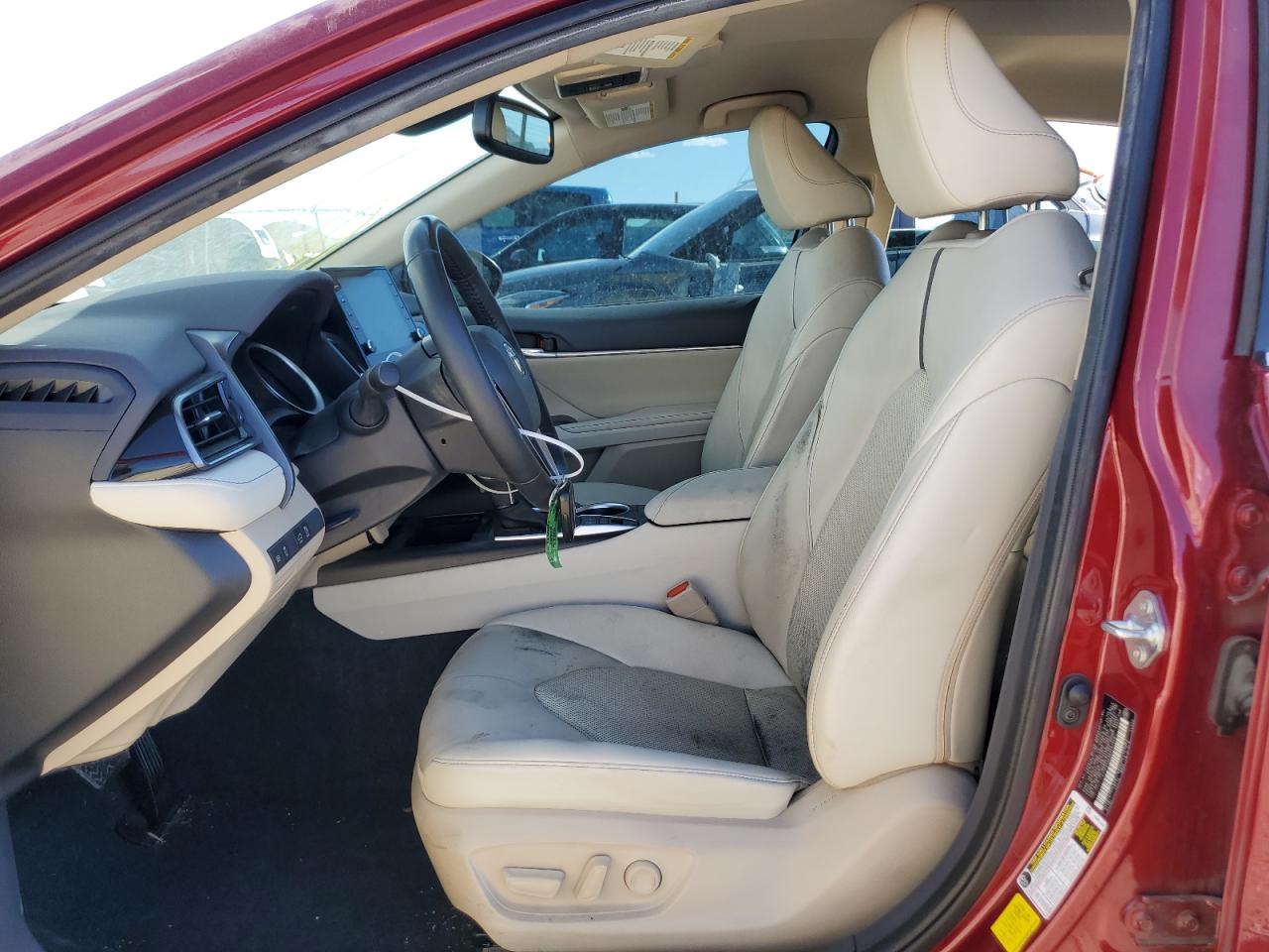 2022 TOYOTA CAMRY XLE VIN:4T1F31AK9NU591948