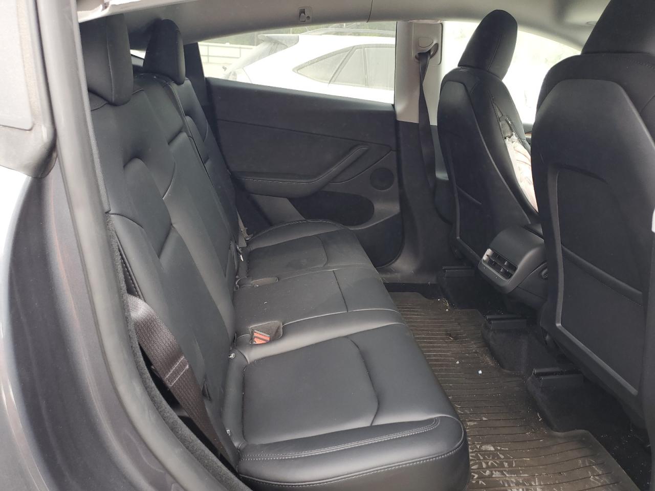 2023 TESLA MODEL Y  VIN:7SAYGDEE4PF855986