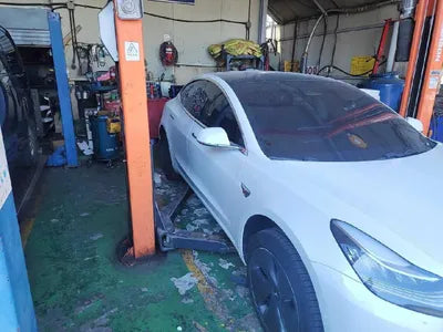 2020 Tesla Model 3 VIN: