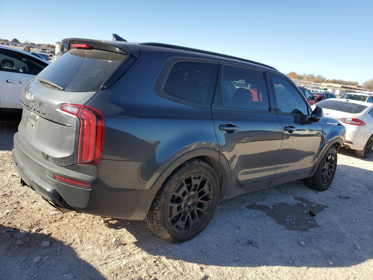 2022 KIA TELLURIDE EX VIN:5XYP3DHC3NG220178