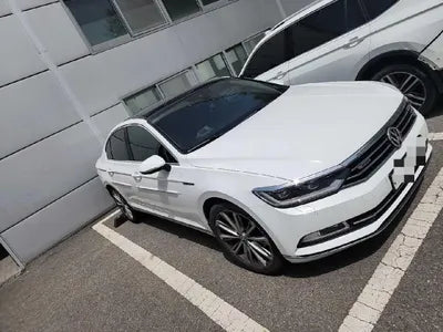 2018 Volkswagen Passat VIN: