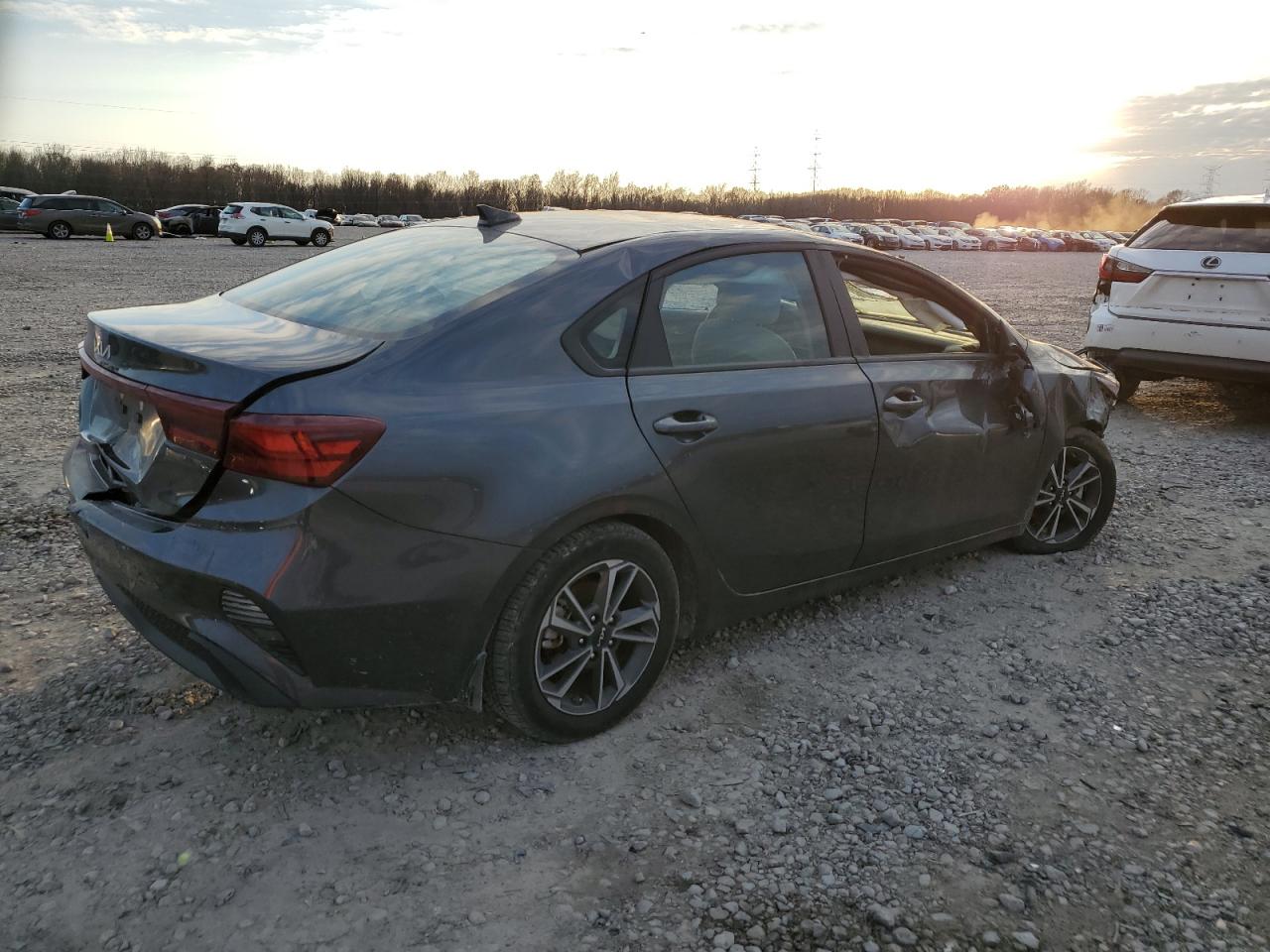 2023 KIA FORTE LX VIN:3KPF24AD2PE655162