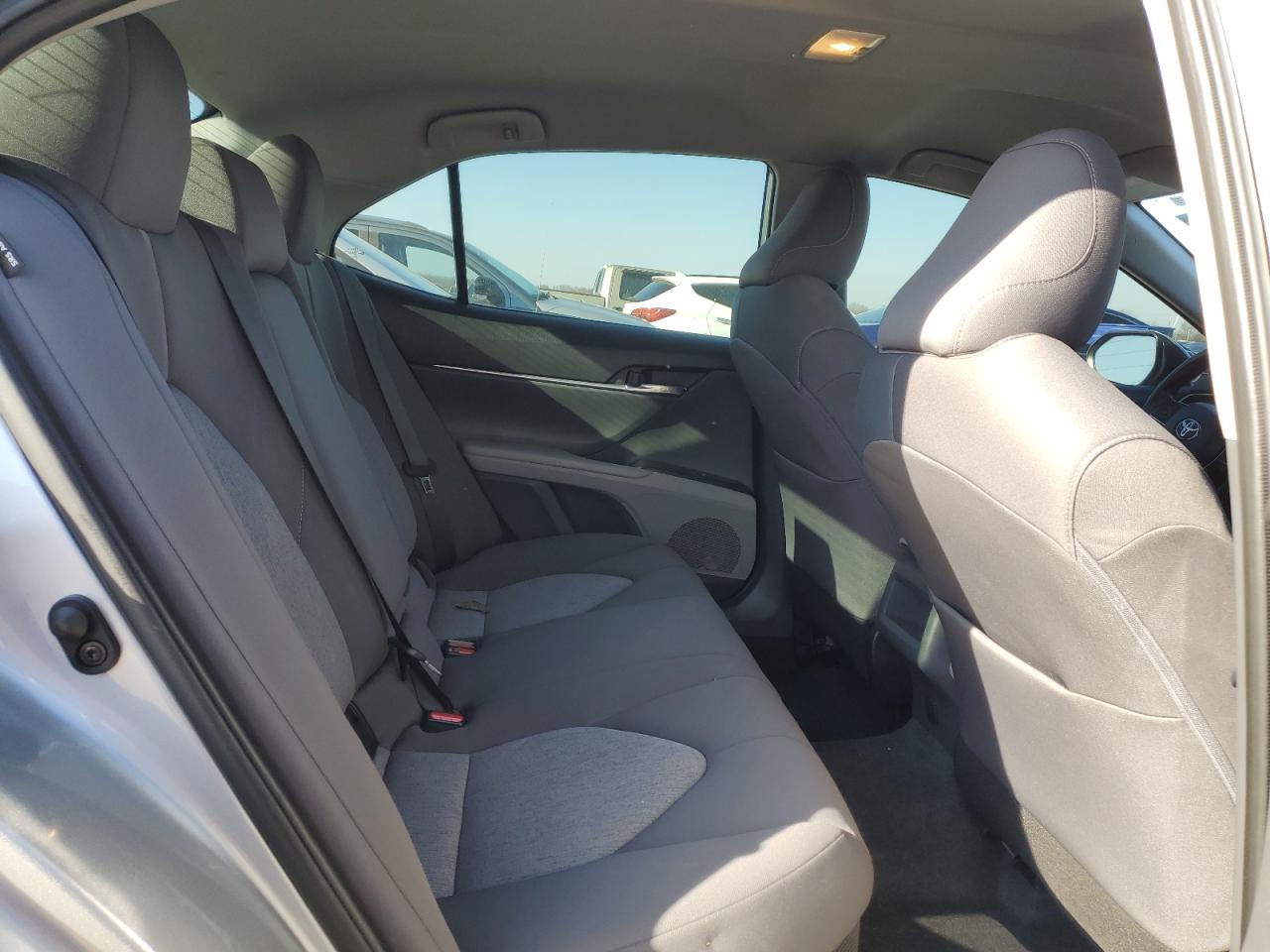 2022 TOYOTA CAMRY LE VIN:4T1C31AK2NU598761