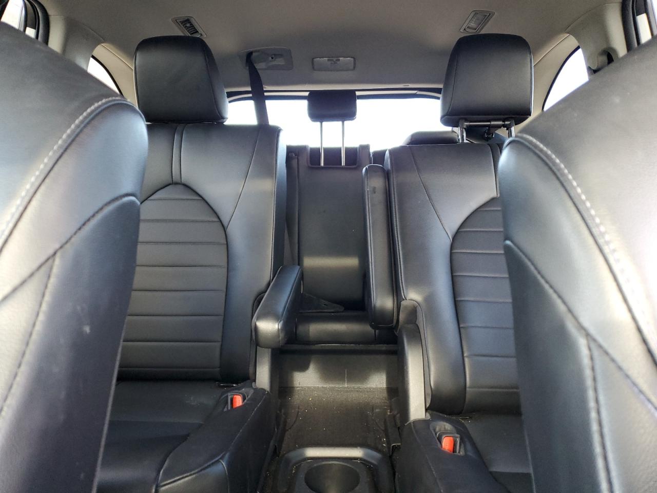 2022 TOYOTA HIGHLANDER XLE VIN:5TDGZRAH8NS553562