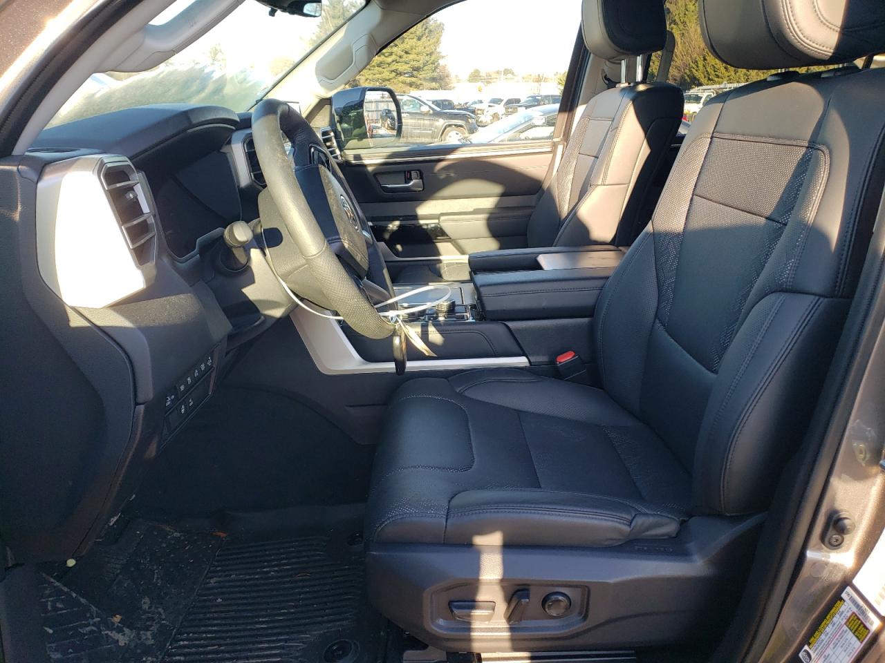 2024 TOYOTA SEQUOIA SR5 VIN:7SVAAABA1RX038294