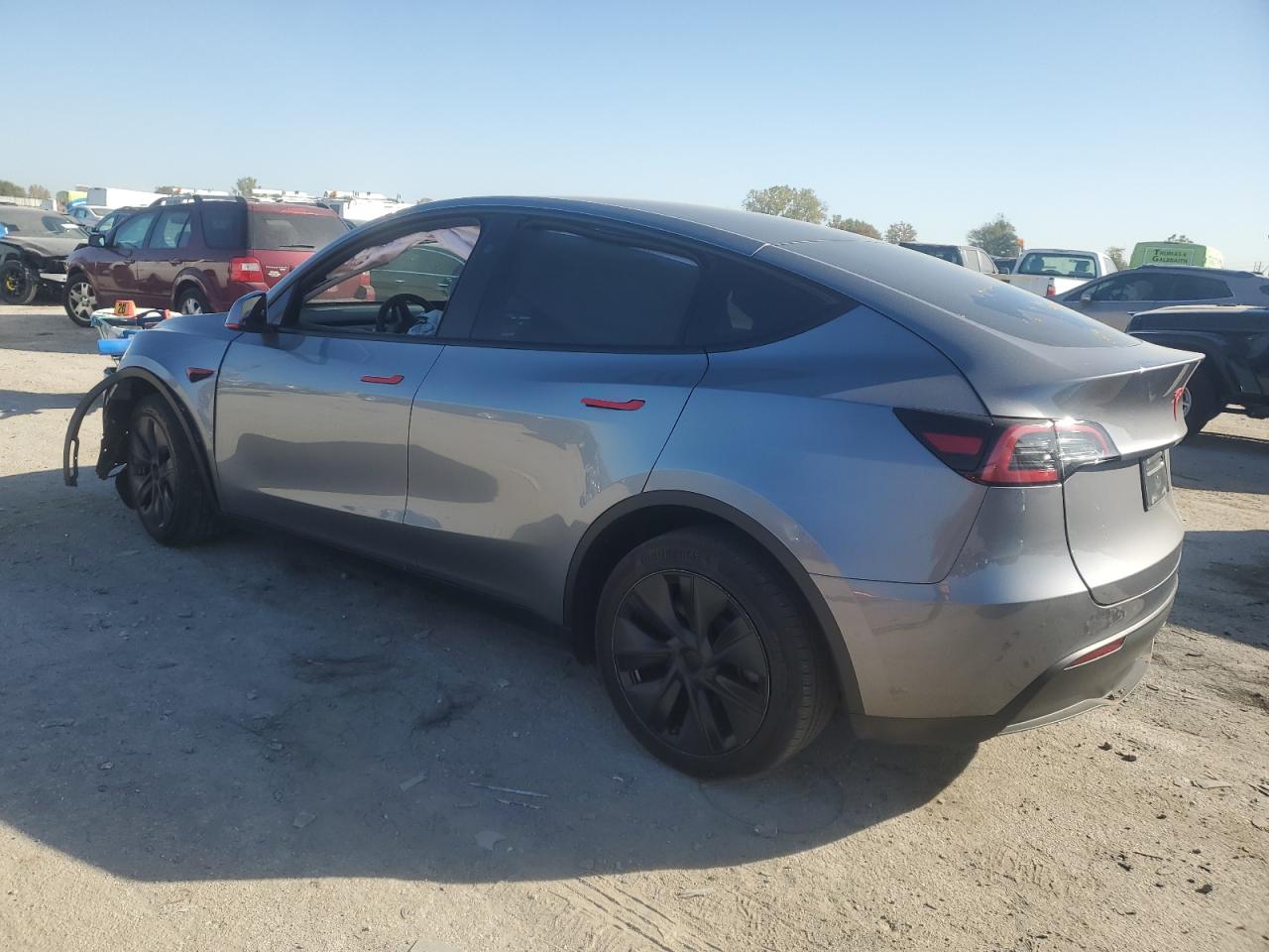 2024 TESLA MODEL Y  VIN:7SAYGDEE7RA300403
