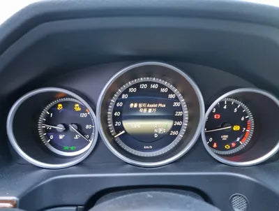 2016 Mercedes-Benz E 300 WDDHF5FB4GB235528 VIN:WDDHF5FB4GB235528