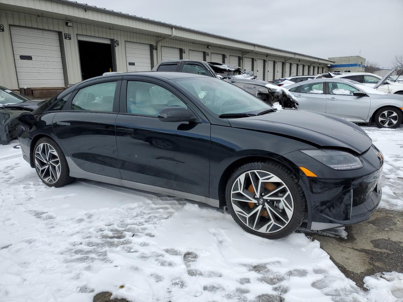 2024 HYUNDAI IONIQ 6 SEL VIN:KMHM34AC2RA079361