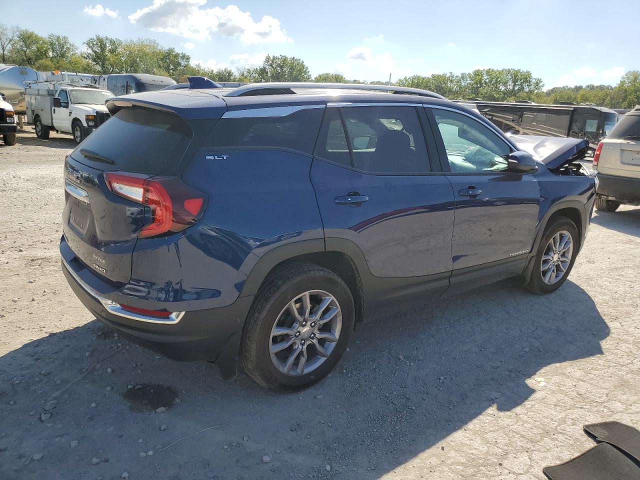 2022 GMC TERRAIN SLT VIN:3GKALVEV6NL222103
