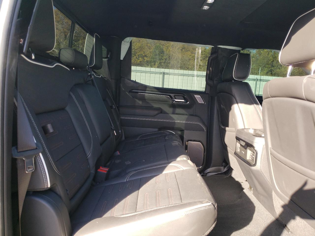 2023 GMC SIERRA K1500 AT4X VIN:3GTUUFELXPG248368