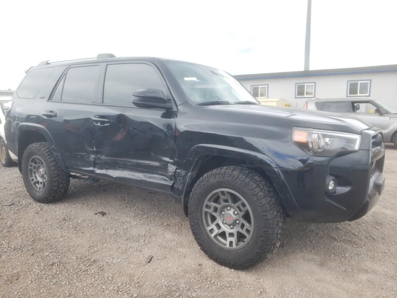 2022 TOYOTA 4RUNNER SR5/SR5 PREMIUM VIN:JTEMU5JR8N6084357