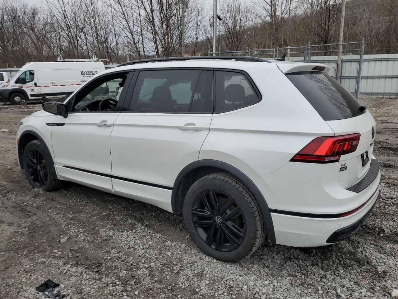 2022 VOLKSWAGEN TIGUAN SE R-LINE BLACK VIN:3VV8B7AX8NM072183