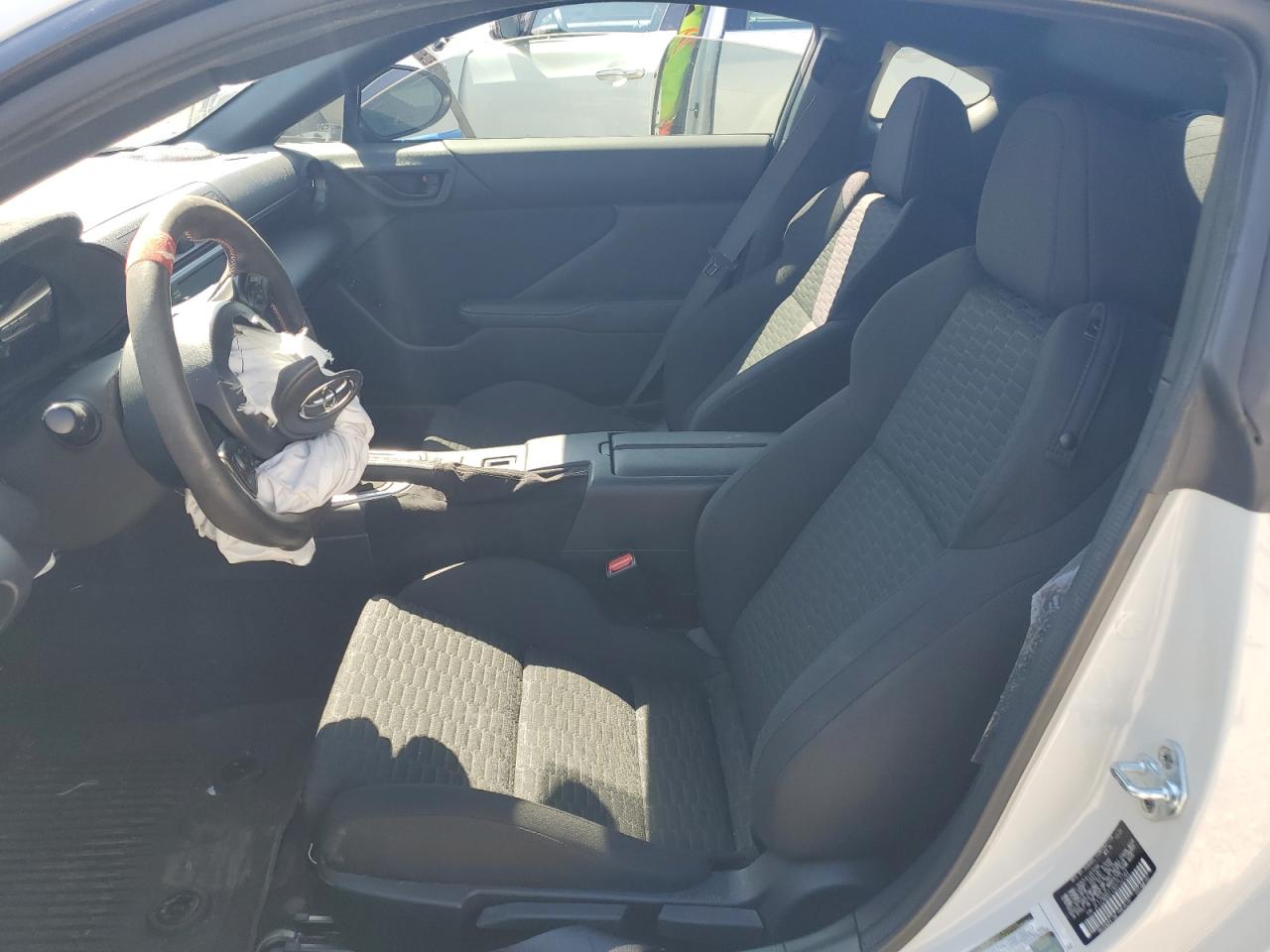 2022 TOYOTA GR 86  VIN:JF1ZNBB11N9752244