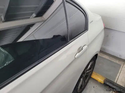 2018 BMW 330 WBA8E1107JK422391 VIN:WBA8E1107JK422391