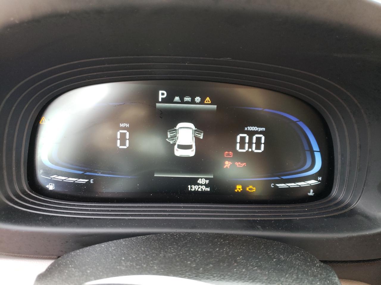 2024 HYUNDAI VENUE SEL VIN:KMHRC8A38RU322425