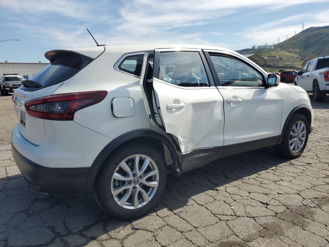 2022 NISSAN ROGUE SPORT S VIN:JN1BJ1AV2NW342322
