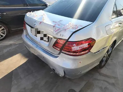 2015 Mercedes-Benz E 220 WDDHF0CBXFB104335 VIN:WDDHF0CBXFB104335